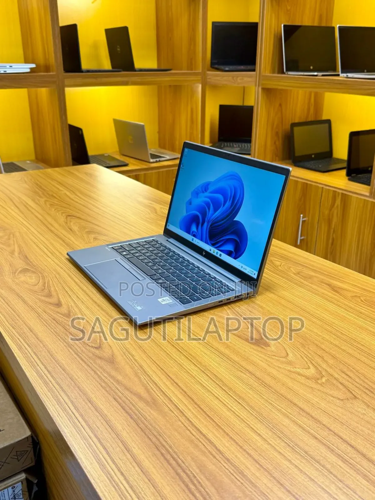 Laptop HP ZBook Firefly 14 G7 16GB Intel Core I7 SSD 512GB