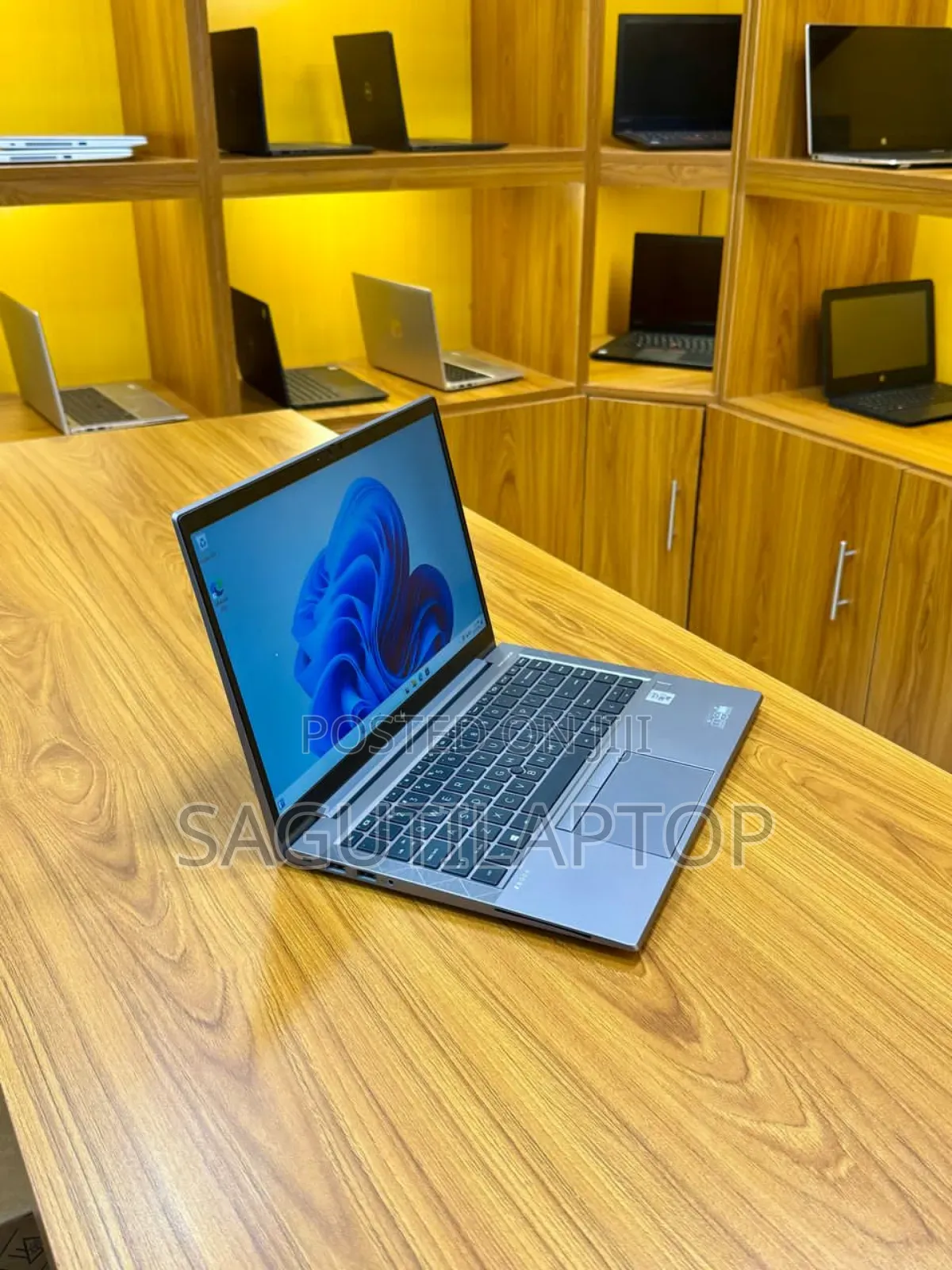 Laptop HP ZBook Firefly 14 G7 16GB Intel Core I7 SSD 512GB