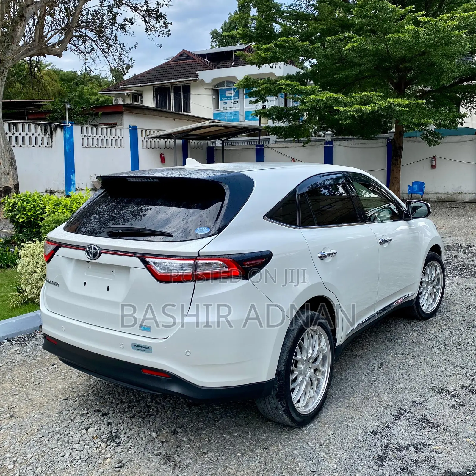 Toyota Harrier 2.0 2018 Pearl