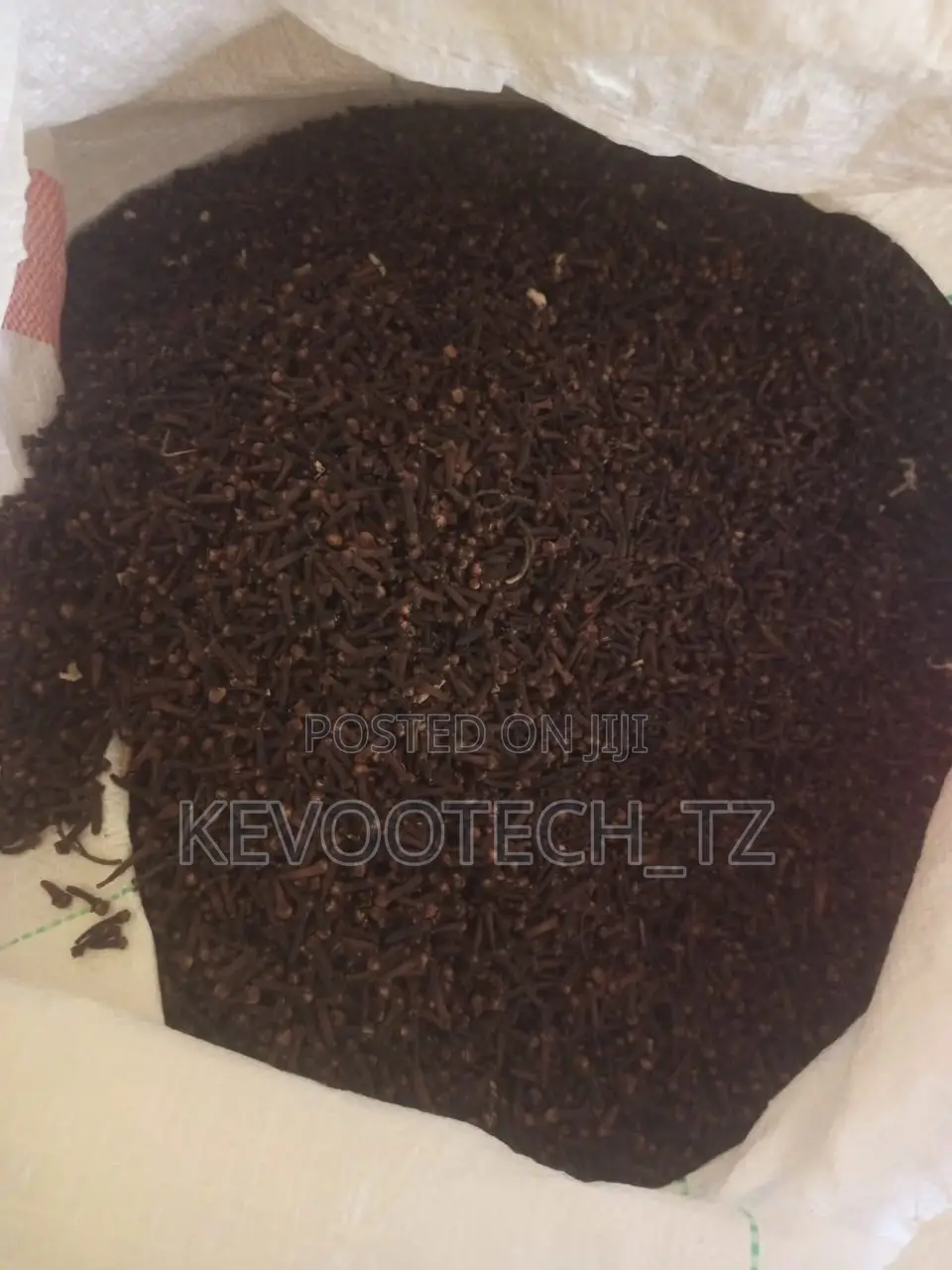 Dry and Raw Cloves