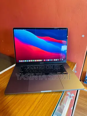 Laptop Apple MacBook Pro 2019 16GB Intel Core I7 SSD 256GB