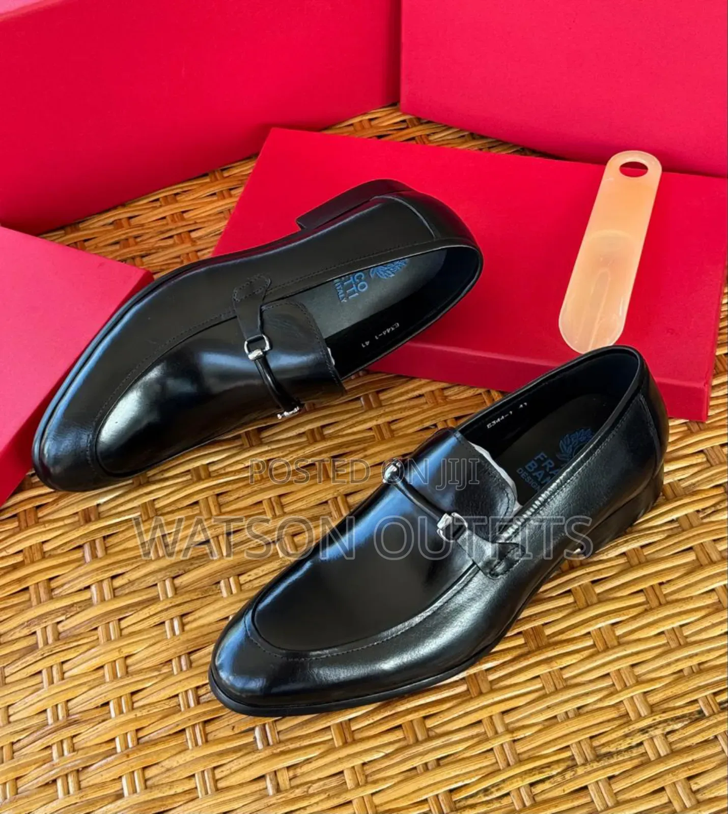 Men's Leather Shoes Clear Smart and Amazing