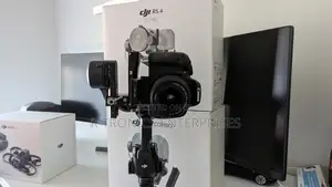 Dji Rs 4 Combo, 3-Axis Gimbal Stabilizer for Cameras
