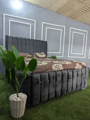 Kitanda Bed Sofa Rangi Ya Kijivu 5/6
