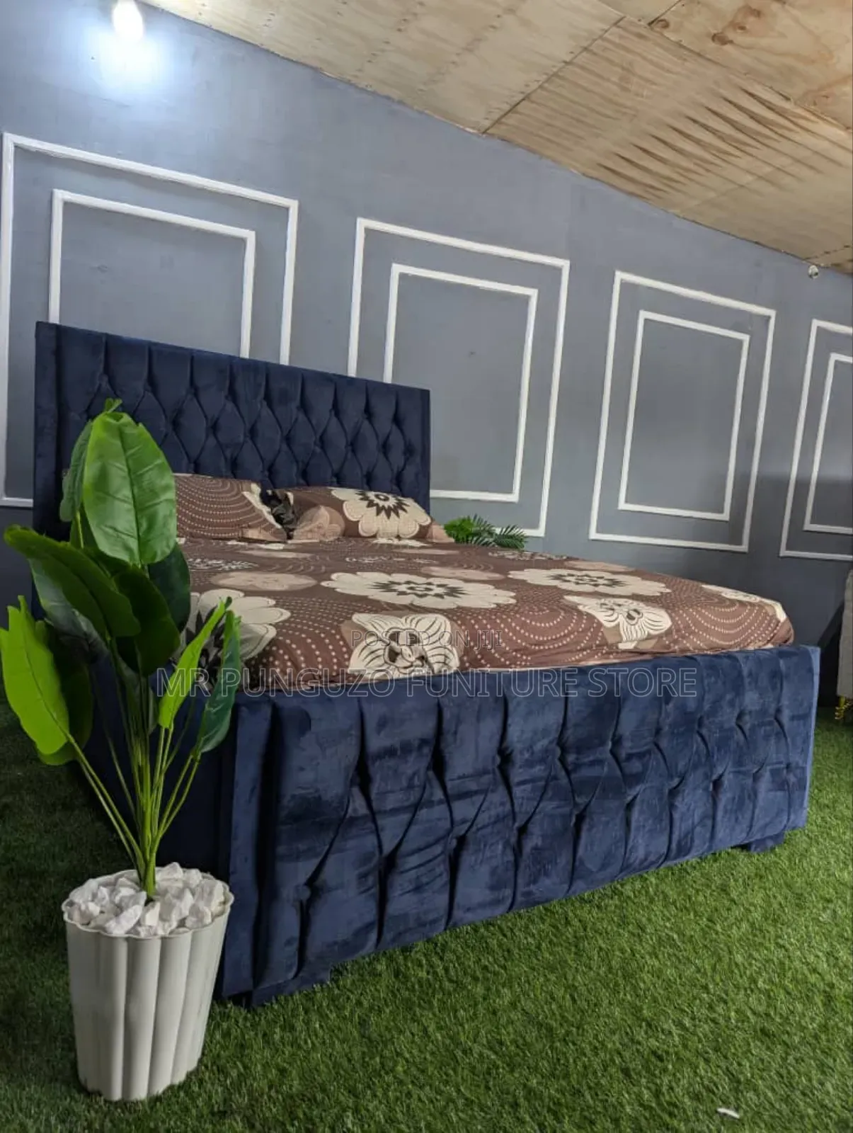 Bed Sofa Classic Sana Valvet Dark Blue 5/6