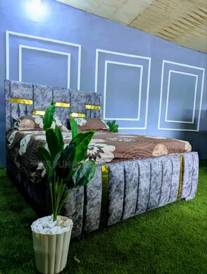 Bed Sofa Classic Sana Imara 5/6 Kijivu