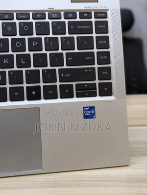 Laptop HP EliteBook 1040 G8 16GB Intel Core I7 SSD 512GB