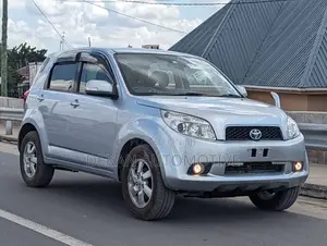Toyota Rush 1.5 AWD 2006 Silver