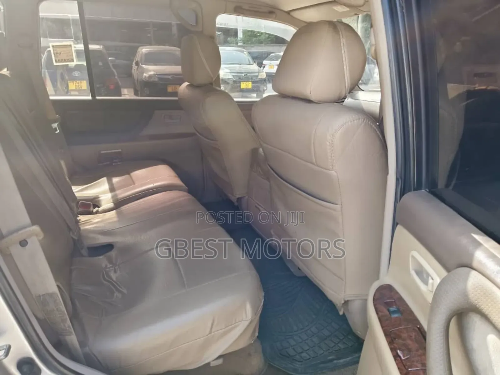 Toyota Land Cruiser 2003 Silver