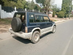 Suzuki Vitara 1997 Blue