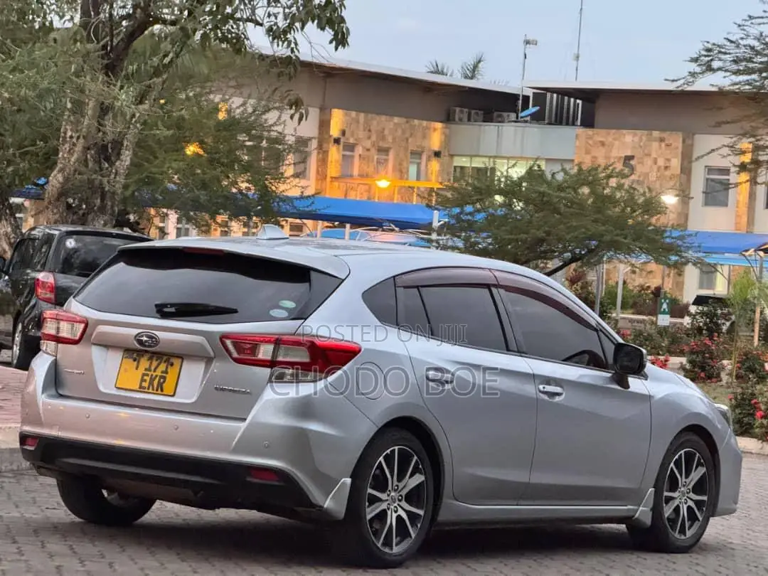 Subaru Impreza 2017 Silver