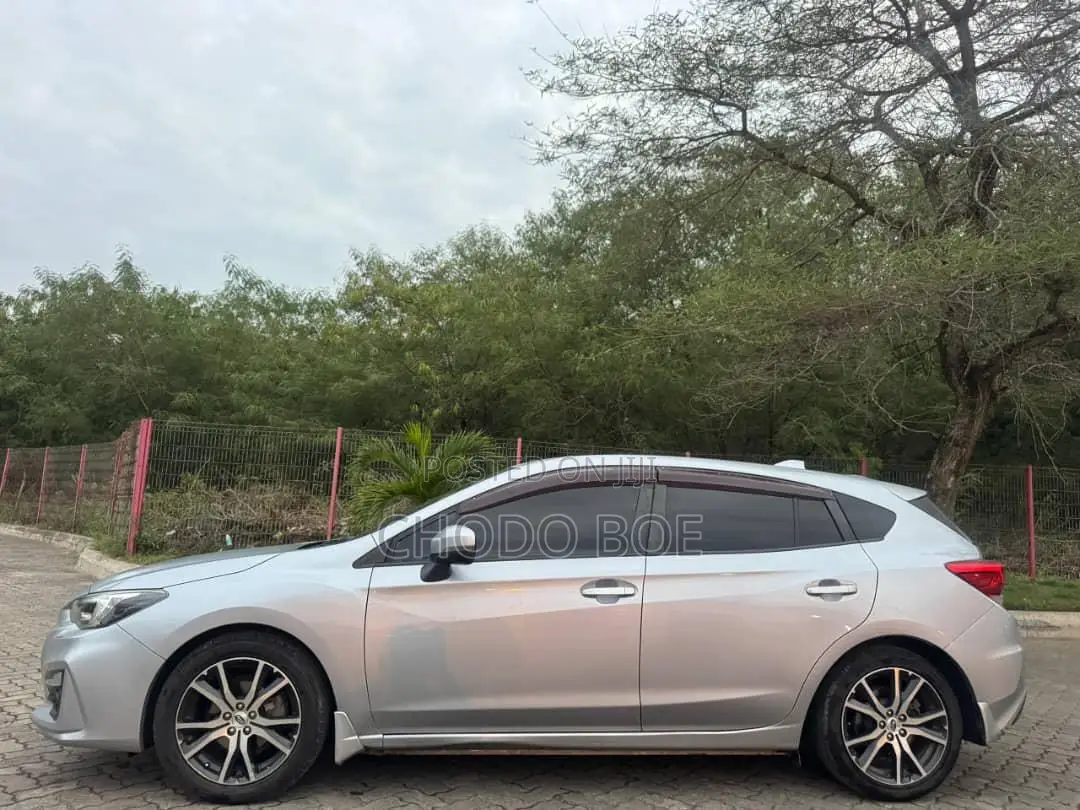 Subaru Impreza 2017 Silver