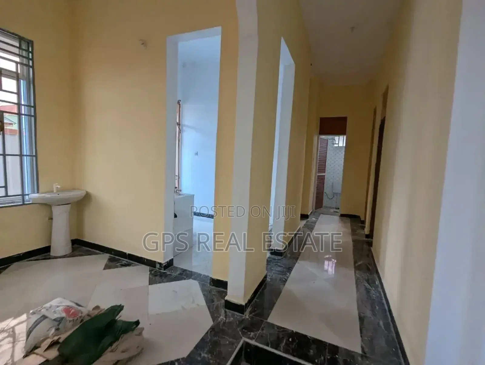 4bdrm House in Saku Ilulu, Temeke for sale