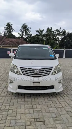 Toyota Alphard 2.4 Petrol FWD 2011 White