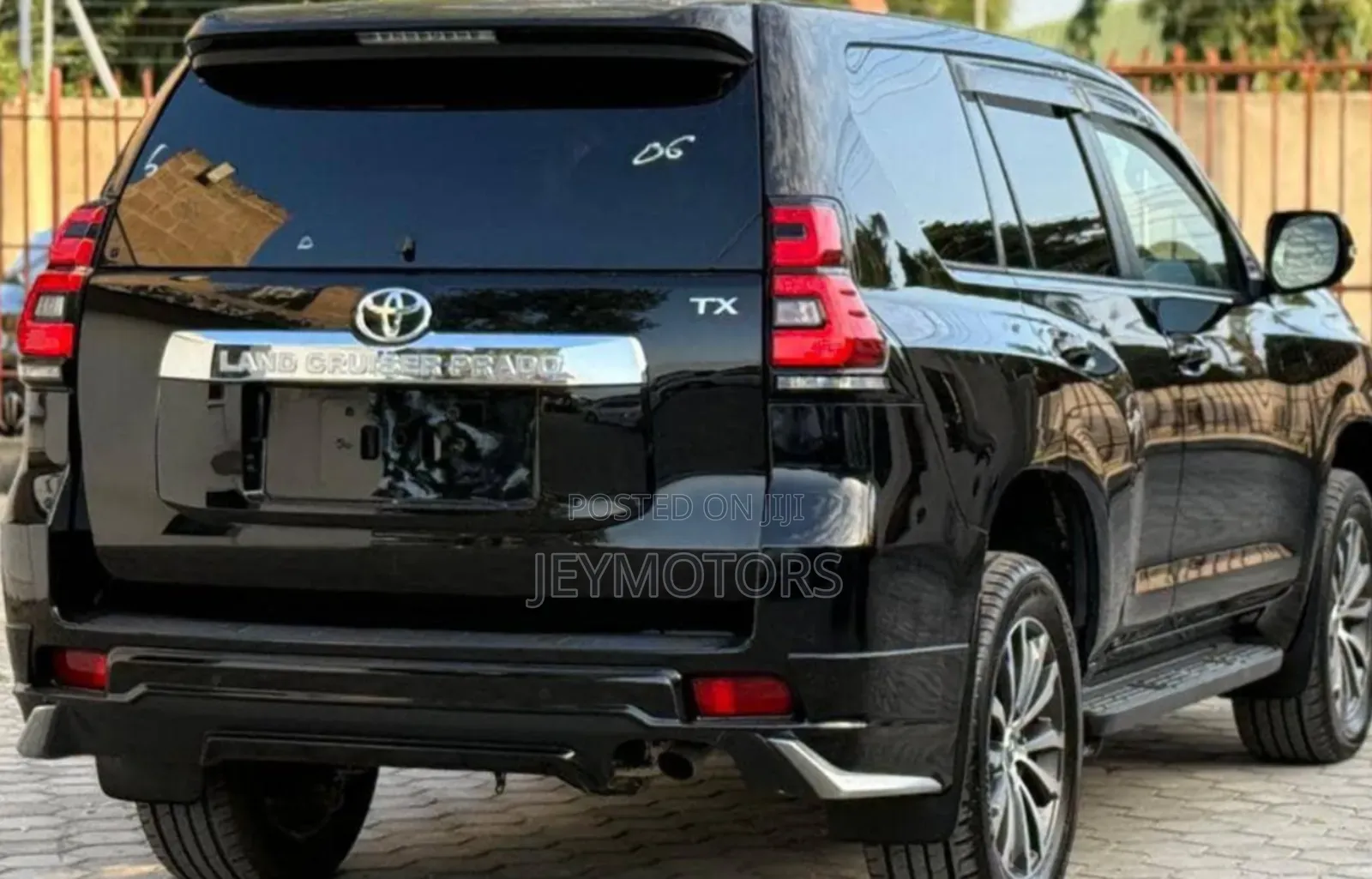 Toyota Land Cruiser Prado 2019 Black