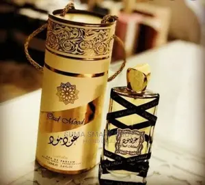 OUD MOOD Perfume .