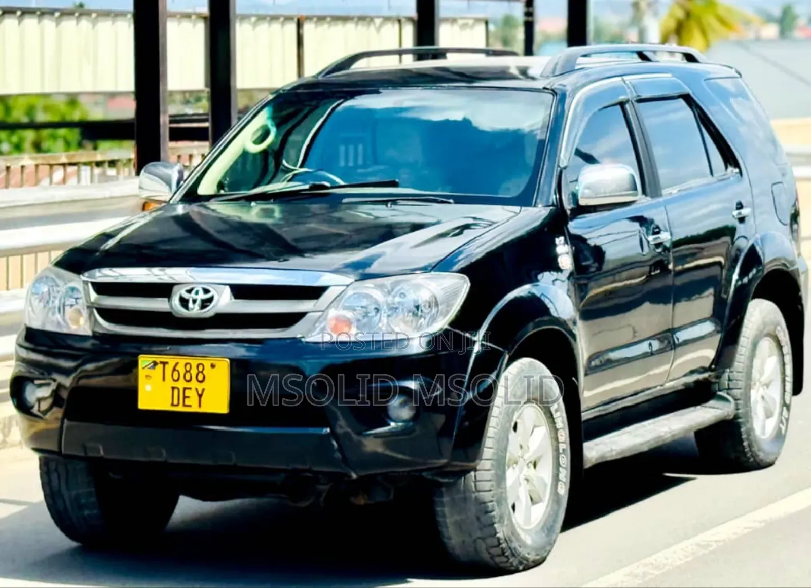 Toyota Fortuner 2005 Black