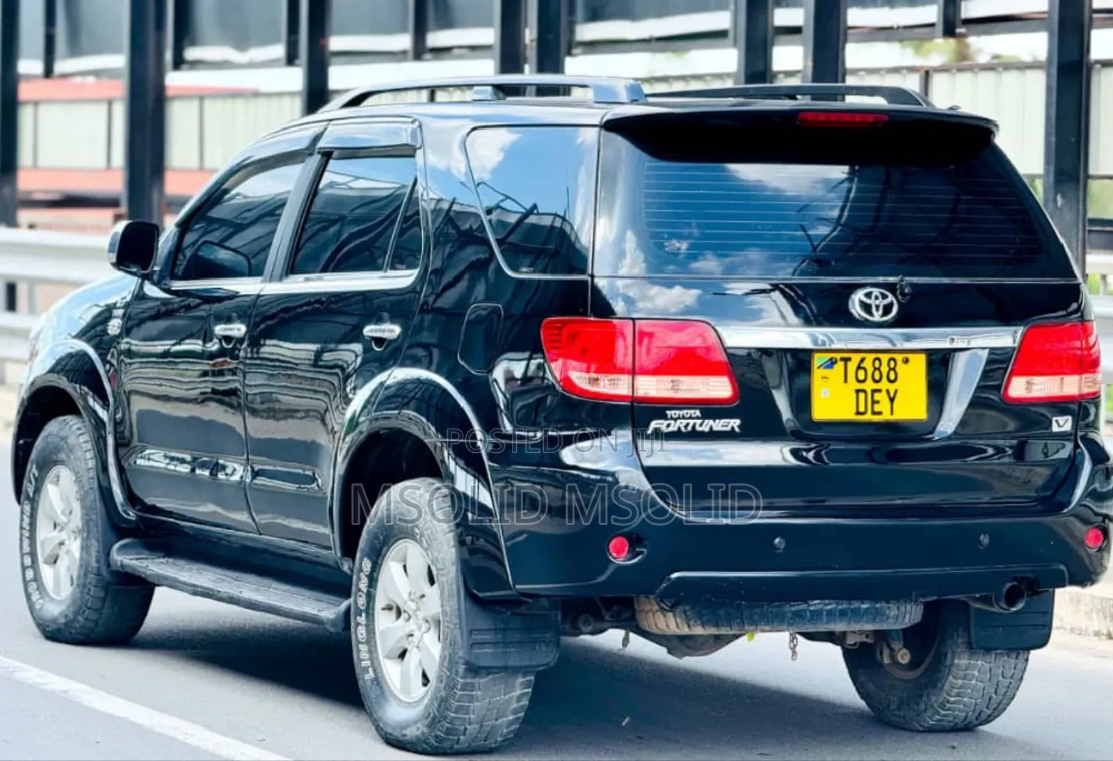Toyota Fortuner 2005 Black