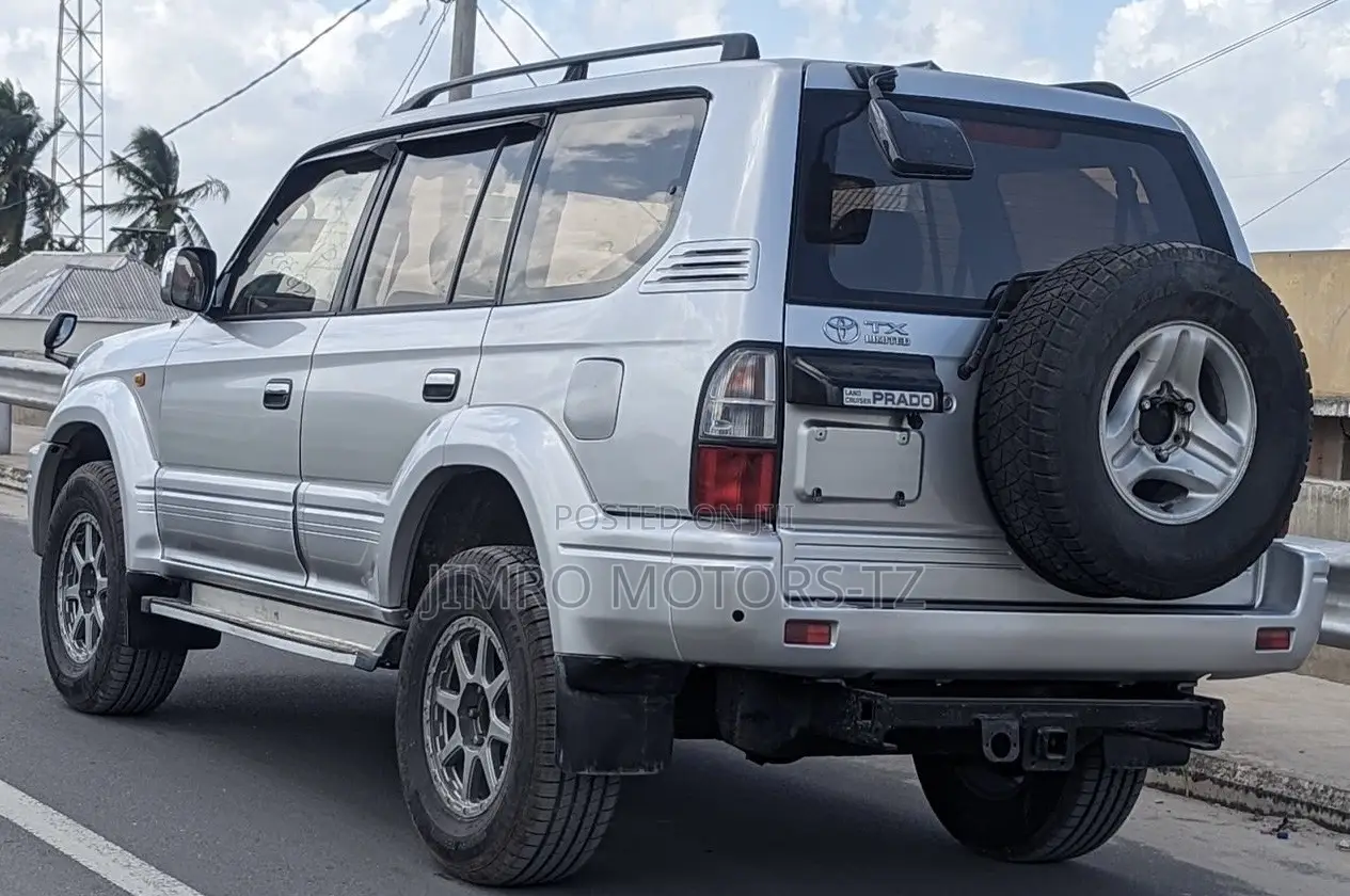 Toyota Land Cruiser Prado 2002 Silver