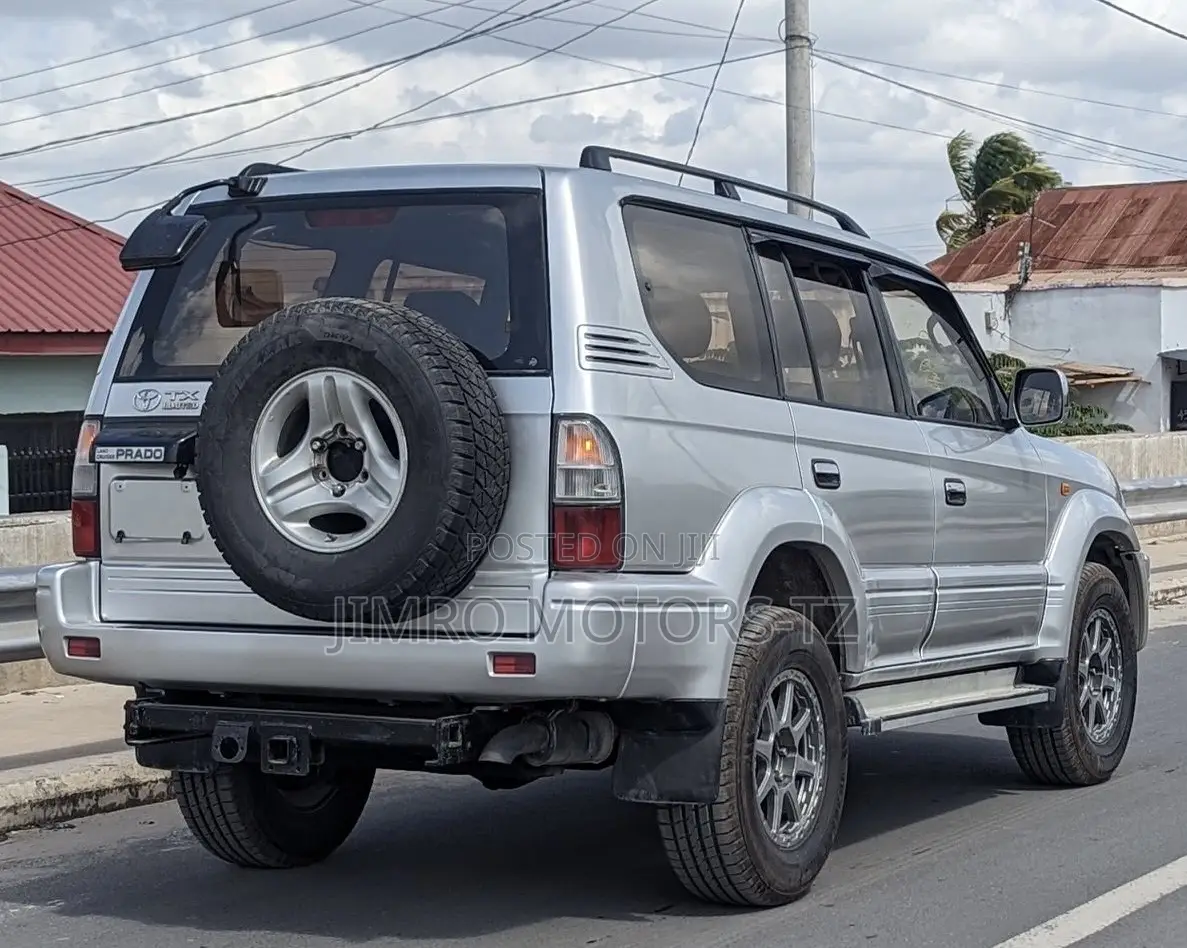 Toyota Land Cruiser Prado 2002 Silver