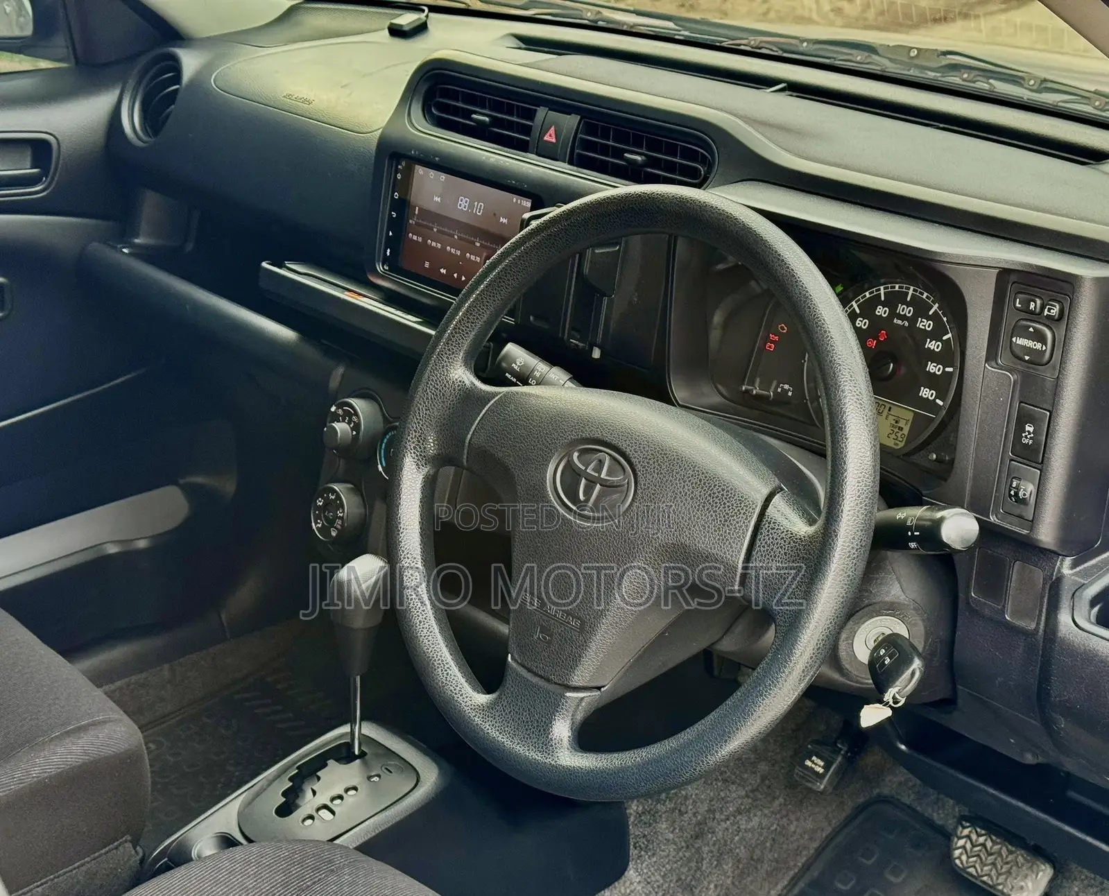 Toyota Probox 2014 Silver