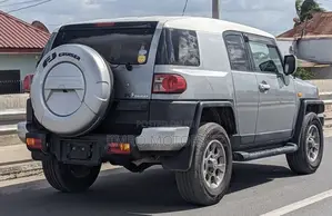 Toyota Land Cruiser 2011 Gray