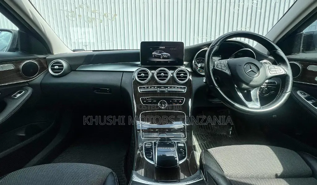 Mercedes-Benz C220 2015 Black
