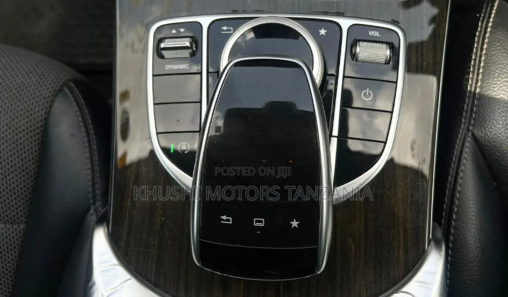 Mercedes-Benz C220 2015 Black