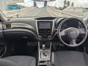 Subaru Forester 2011 Pearl