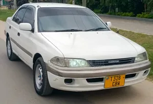 Toyota Carina 1999 White