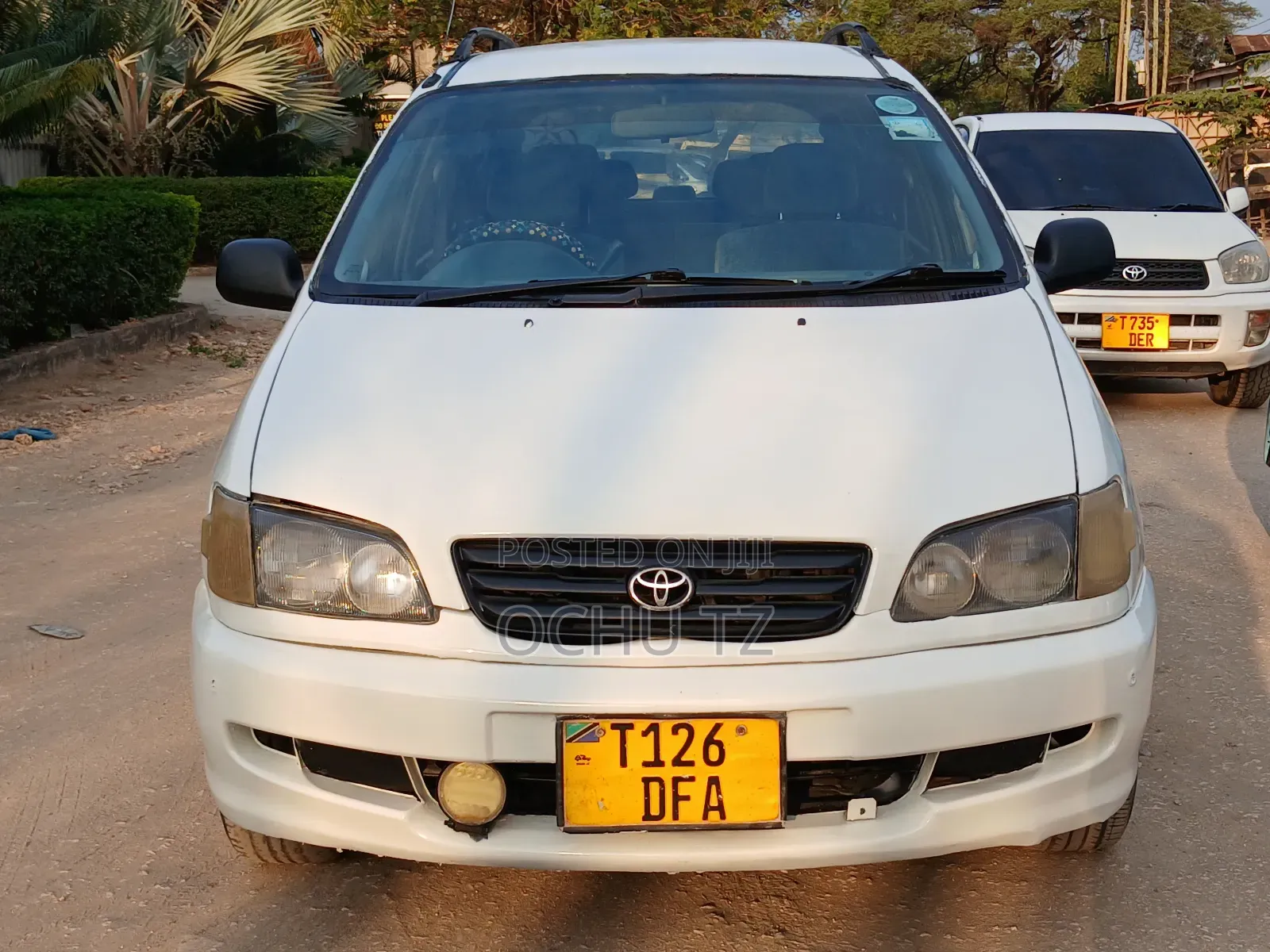 Toyota Ipsum 240i Limited 4WD 2002 White