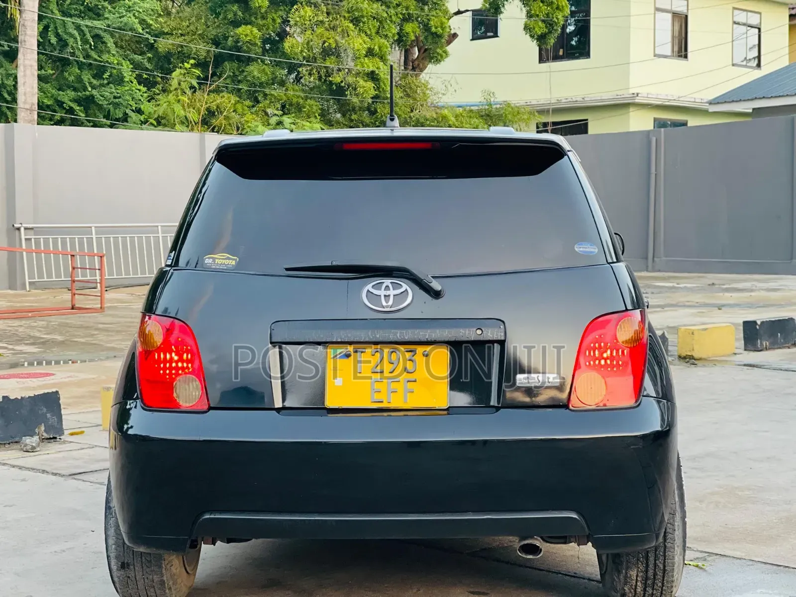 Toyota IST 2005 Blue