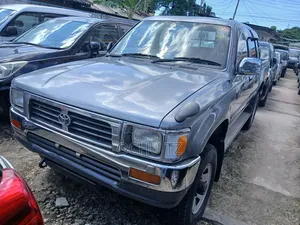 Toyota Hilux 2003