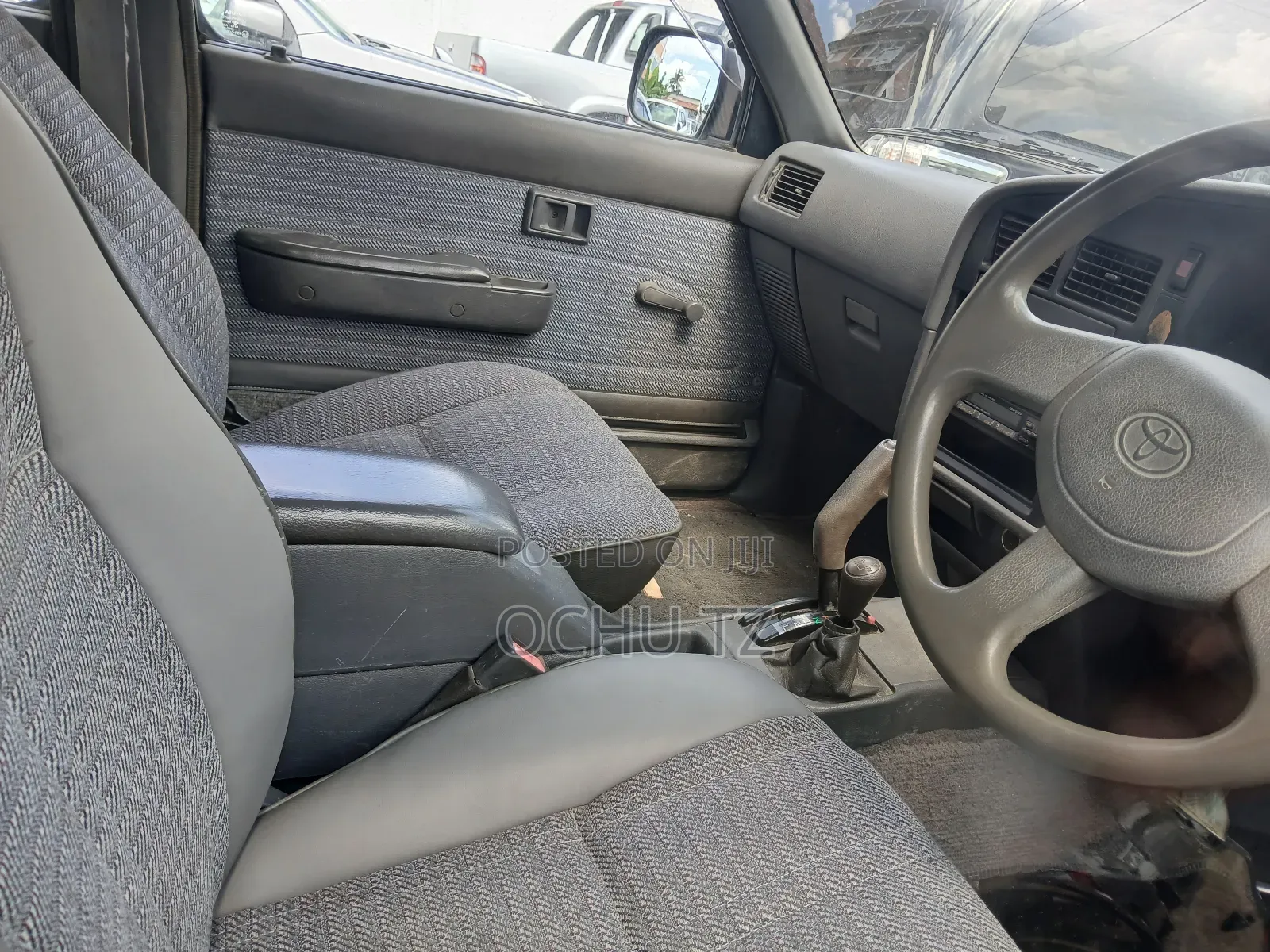 Toyota Hilux 2003