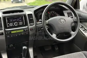 Toyota Land Cruiser Prado 2005 Silver