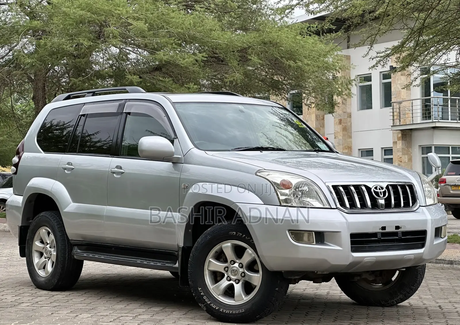 Toyota Land Cruiser Prado 2005 Silver