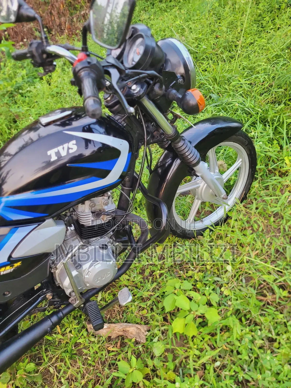 TVS HLX 125 2024 Black