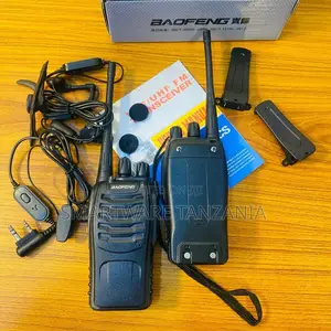 Pair of Baofeng Bf-888s Uhf Two-Way Radio Walkie-Talkies