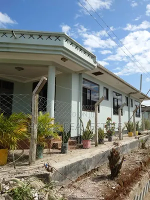 10bdrm House in Bagamoyo for sale