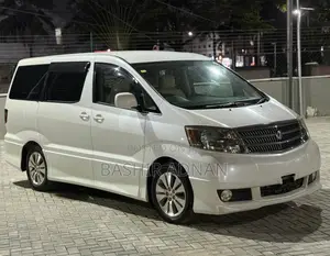 Toyota Alphard 2.4 Petrol FWD 2002 White