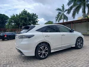 Toyota Harrier 2016 White
