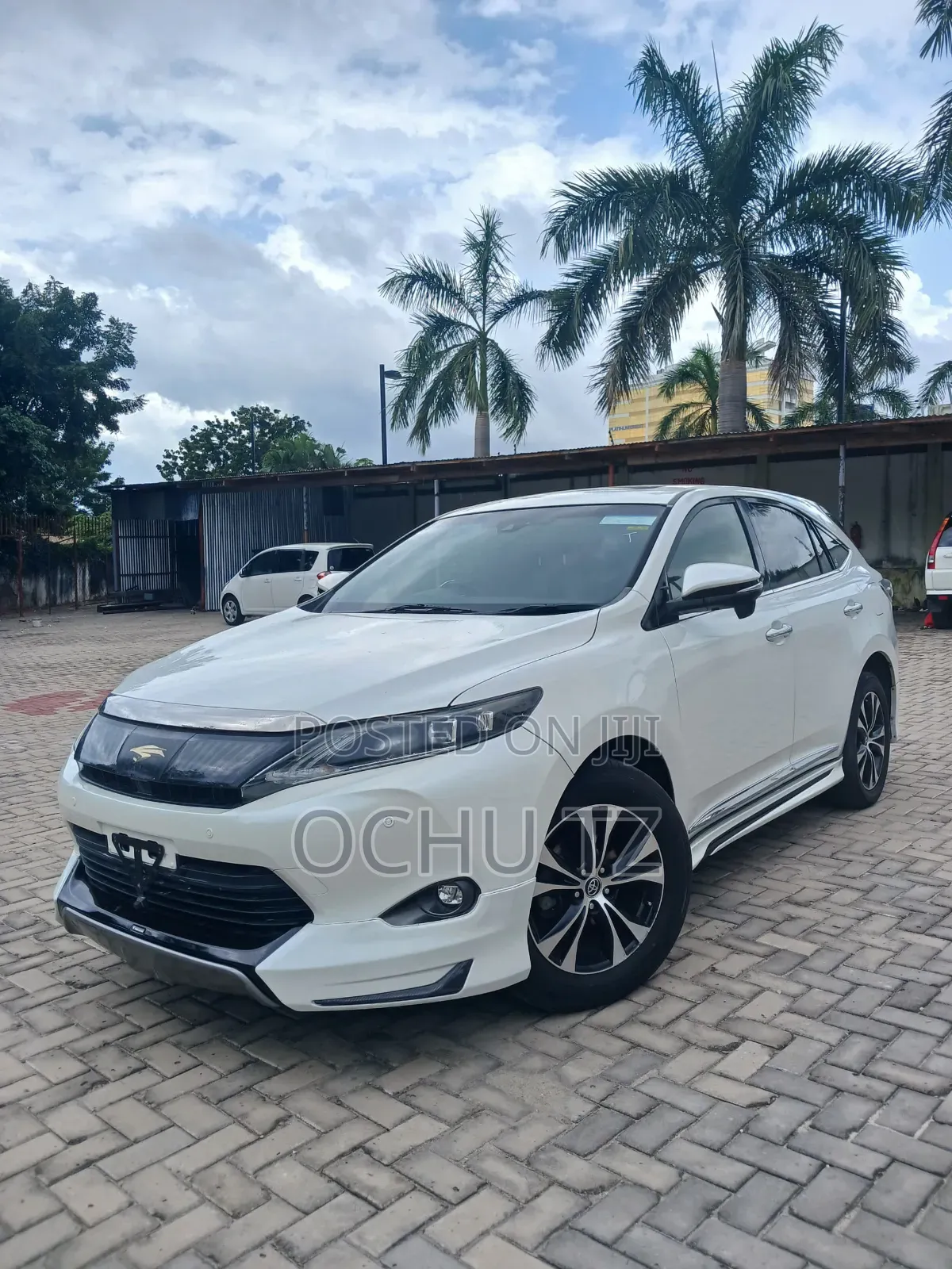 Toyota Harrier 2016 White
