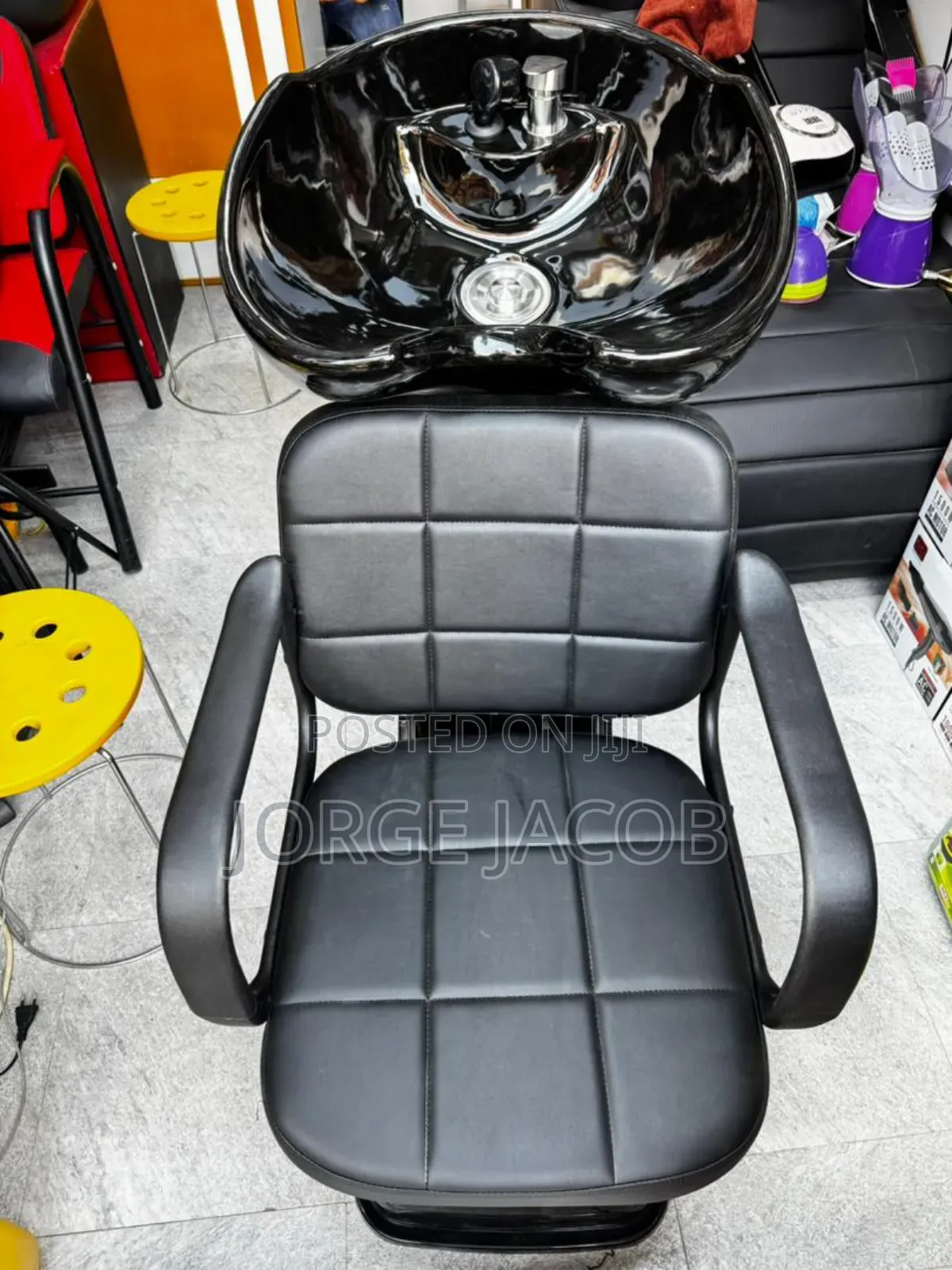 Salon Shampoo,Includes a Chair and a Basin for Washing Hair