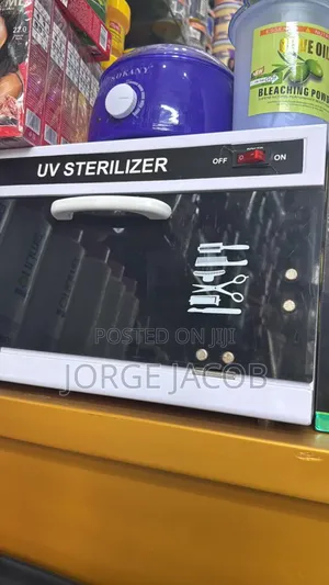 Uv Sterilizer Machine for Saloon Uses