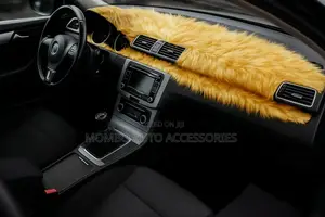 Car Dash Fur Mart