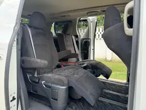 Toyota Vellfire 2009 White