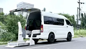 Toyota HiAce 2010 White
