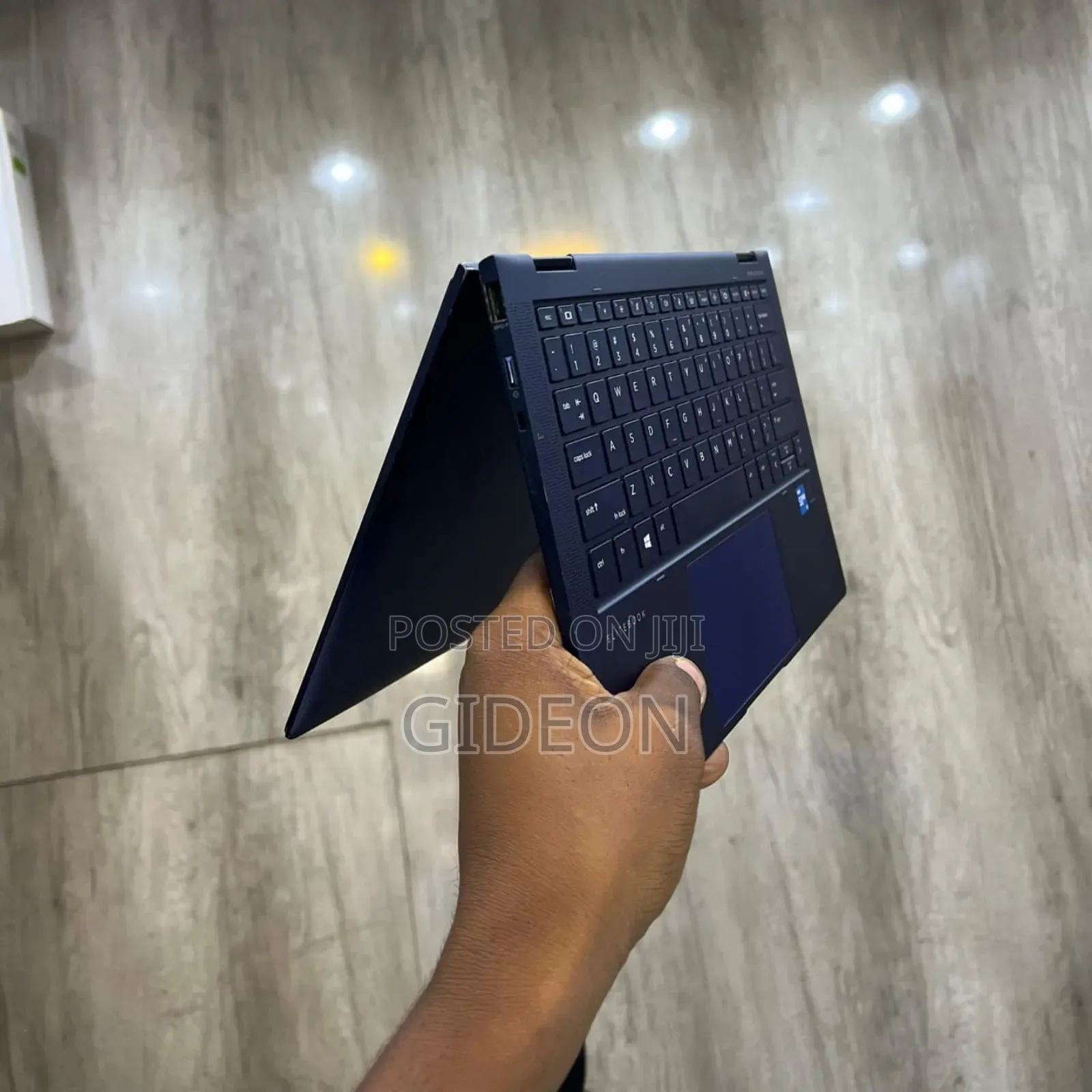 Laptop HP Elite Dragonfly G3 8GB Intel Core I5 SSD 256GB