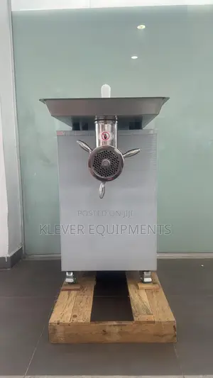 Commercial Stainless Steel Electric Meat Grinder 650kg/H