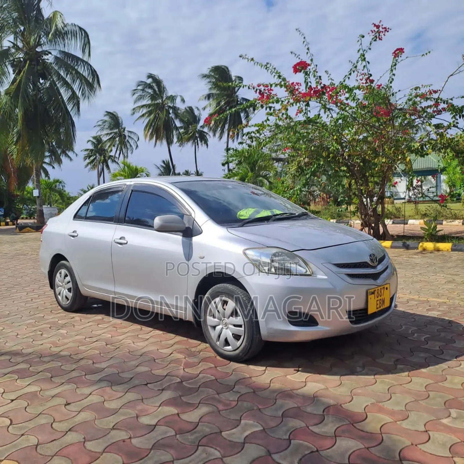 Toyota Belta 2007 Silver